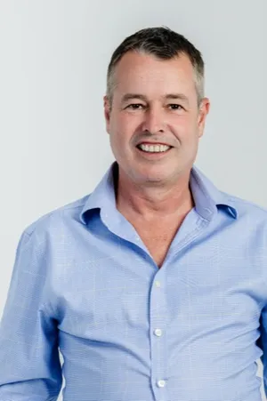 Tom Lockhart